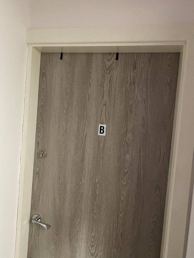 2B Spv Double En-Suite Room Wakefield Exteriör bild